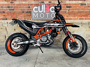 Used 2020 Ktm 690 Smc R Orange - Interior and Exterior details 2