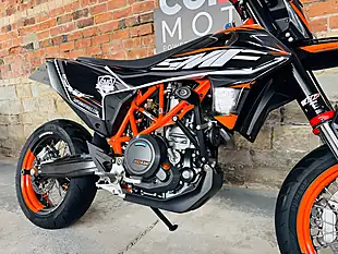 Used 2020 Ktm 690 Smc R Orange - Interior and Exterior details 6