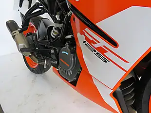 Used 2020 Ktm Rc 125 Orange - Interior and Exterior details 12