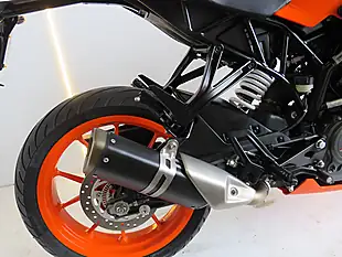 Used 2020 Ktm Rc 125 Orange - Interior and Exterior details 7