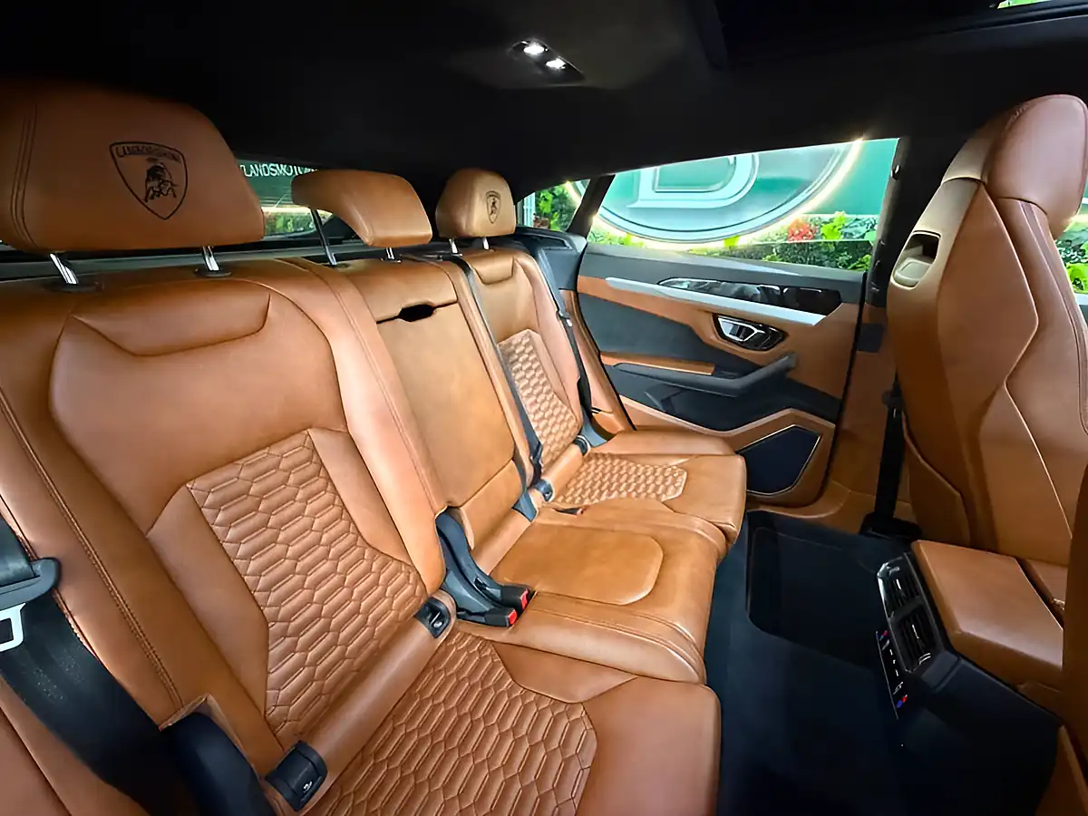 Used 2020 Lamborghini Urus 6X Lamborghini Services Grey - Interior and Exterior details 14