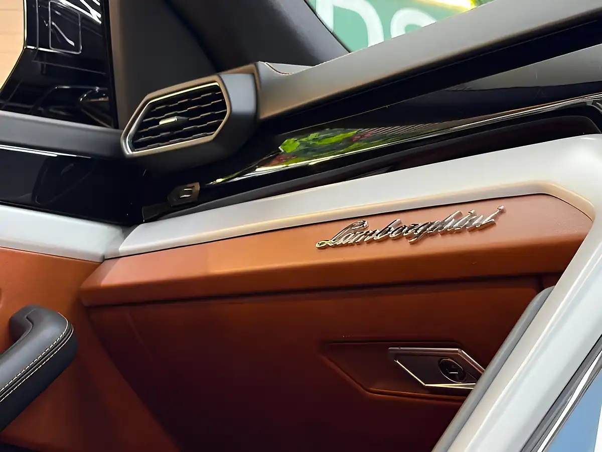 Used 2020 Lamborghini Urus 6X Lamborghini Services Grey - Interior and Exterior details 20