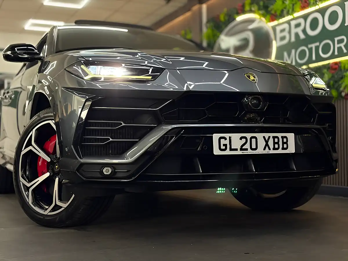 Used 2020 Lamborghini Urus 6X Lamborghini Services Grey - Interior and Exterior details 4