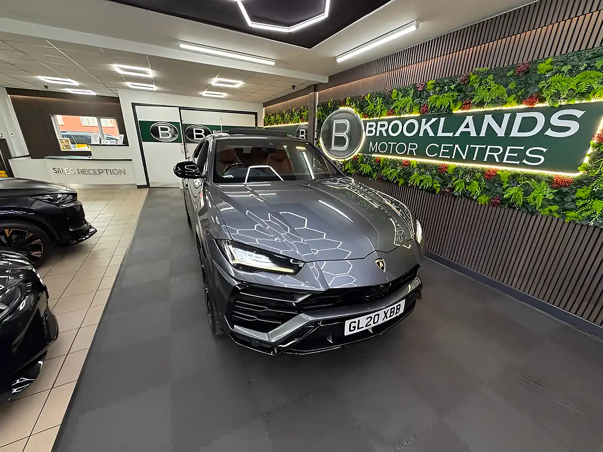 Used 2020 Lamborghini Urus 6X Lamborghini Services Grey - Interior and Exterior details 6