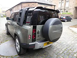 Used 2020 Land Rover Defender 110 First Edition Green - Interior and Exterior details 4