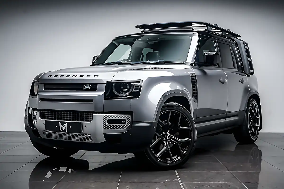 Used 2020 Land Rover Defender 110 Hse Eiger Grey - Interior and Exterior details 5