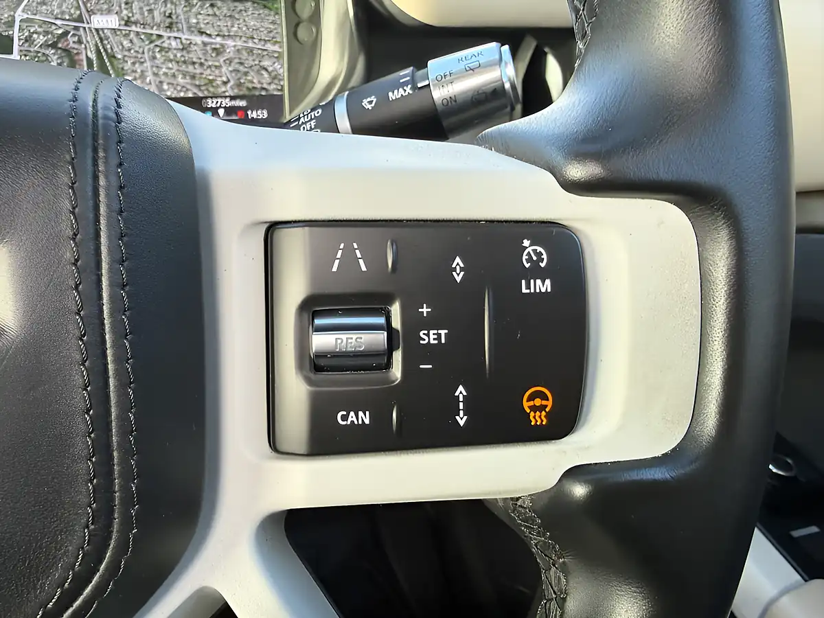 Used 2020 Land Rover Defender 110 Hse Gondwana Stone - Interior and Exterior details 15