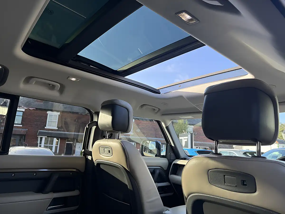 Used 2020 Land Rover Defender 110 Hse Gondwana Stone - Interior and Exterior details 17