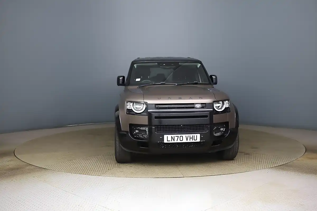 Used 2020 Land Rover Defender 110 S Silver - Interior and Exterior details 2