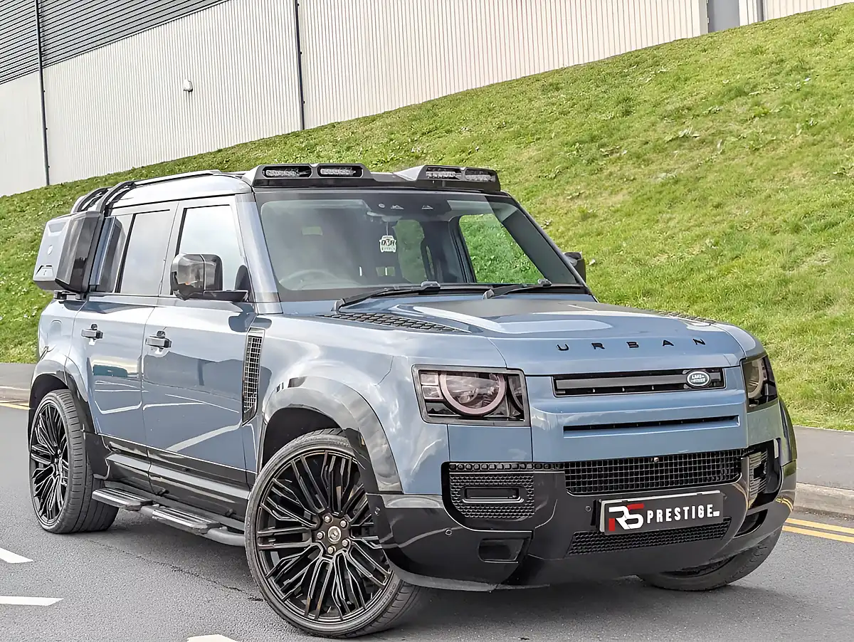 Used 2020 Land Rover Defender 110 S Tasman Blue - Front View