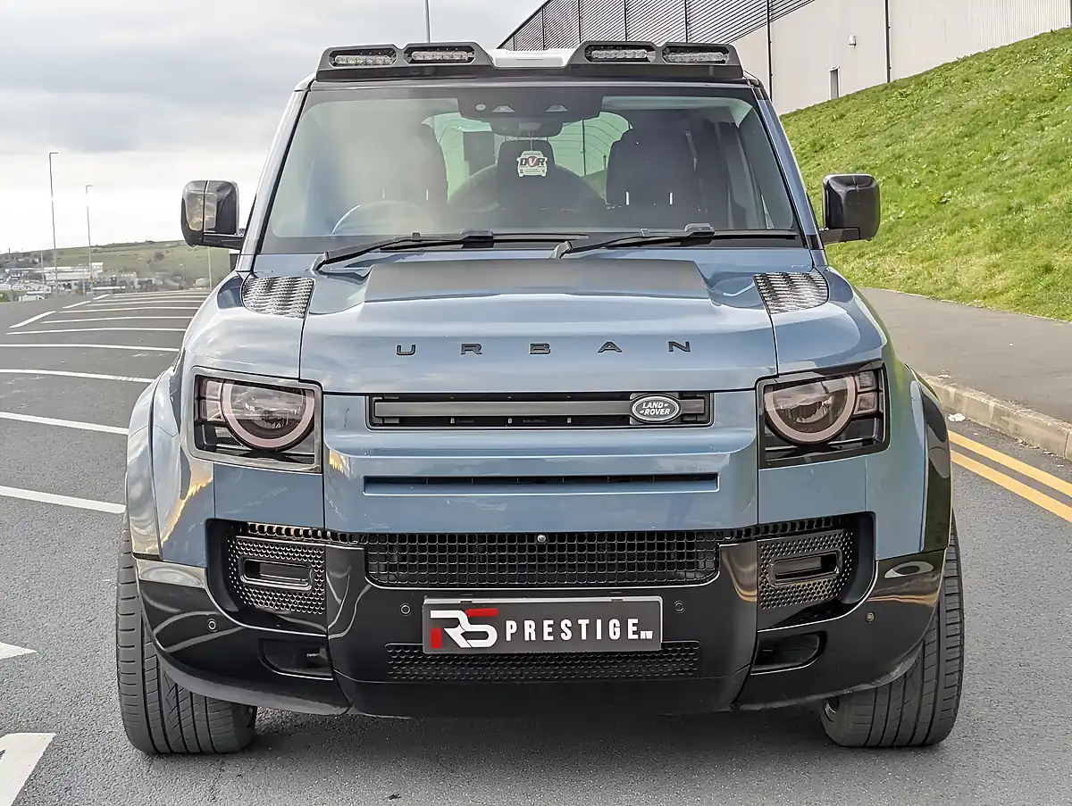 Used 2020 Land Rover Defender 110 S Tasman Blue - Interior and Exterior details 12