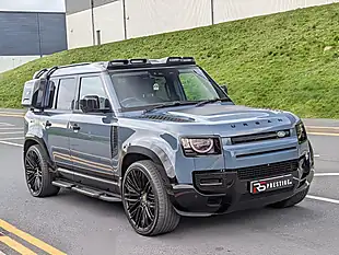 Used 2020 Land Rover Defender 110 S Tasman Blue - Interior and Exterior details 13