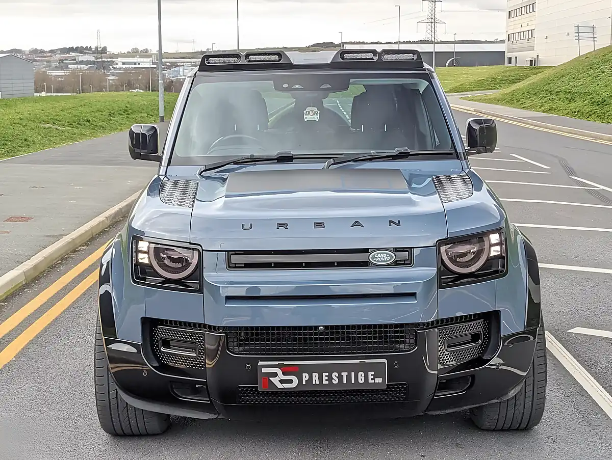 Used 2020 Land Rover Defender 110 S Tasman Blue - Interior and Exterior details 8
