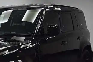Used 2020 Land Rover Defender 110 Se Black - Interior and Exterior details 7