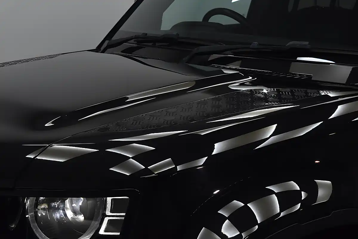 Used 2020 Land Rover Defender 110 Se Black - Interior and Exterior details 9