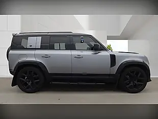 Used 2020 Land Rover Defender 110 Se Grey - Interior and Exterior details 7