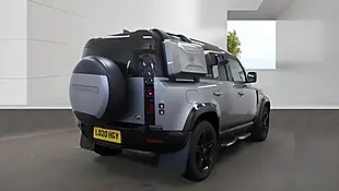 Used 2020 Land Rover Defender 110 Se Grey - Interior and Exterior details 4