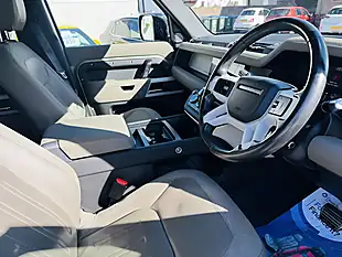 Used 2020 Land Rover Defender 110 Se Pangea Green Metallic - Interior and Exterior details 6