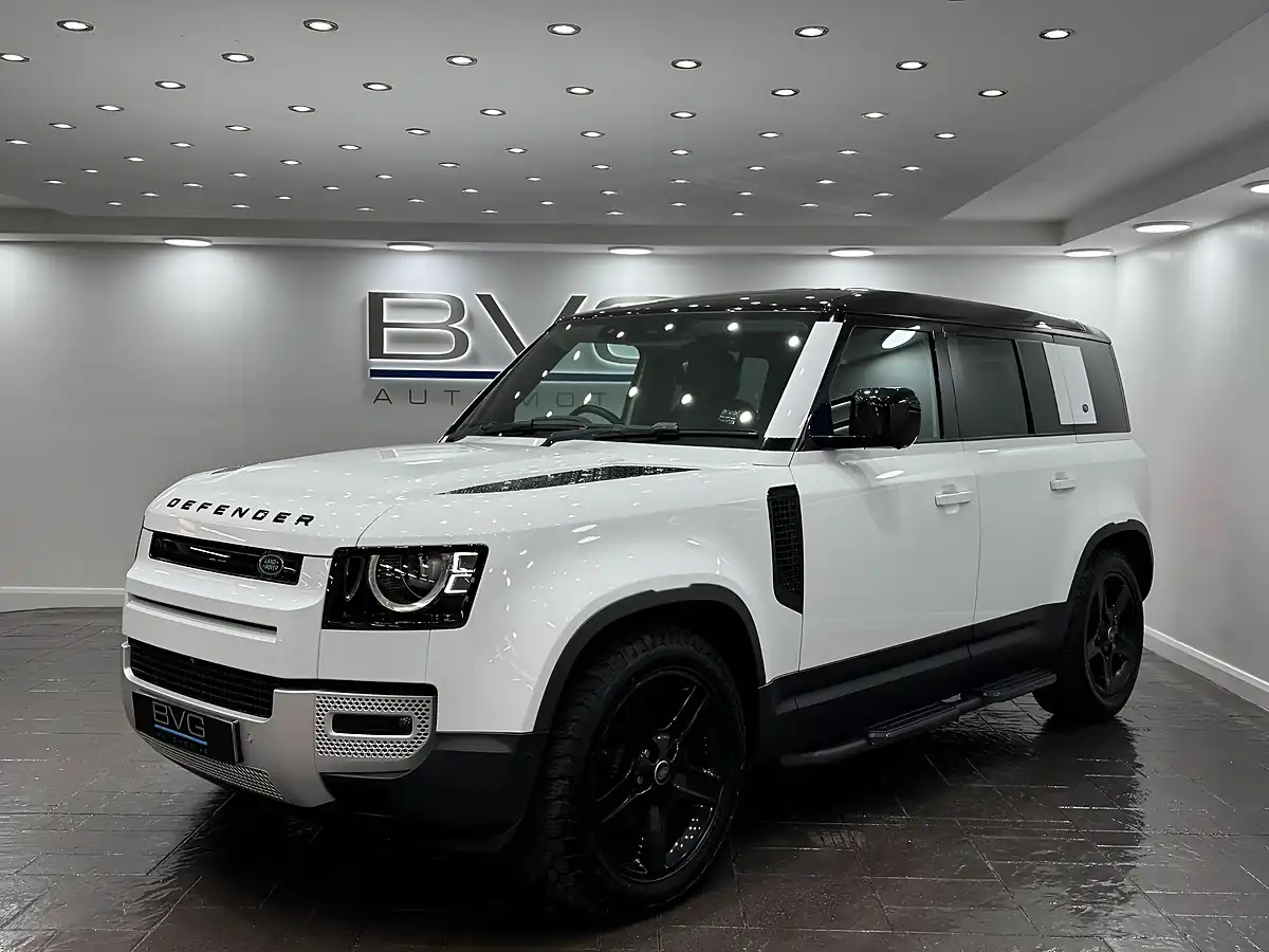 Used 2020 Land Rover Defender 110 Se White - Interior and Exterior details 5