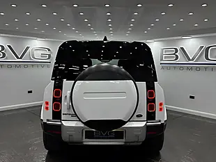 Used 2020 Land Rover Defender 110 Se White - Interior and Exterior details 8