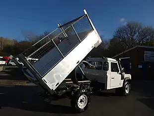 Used 2020 Land Rover Defender 130 High Sided White - Interior and Exterior details 17
