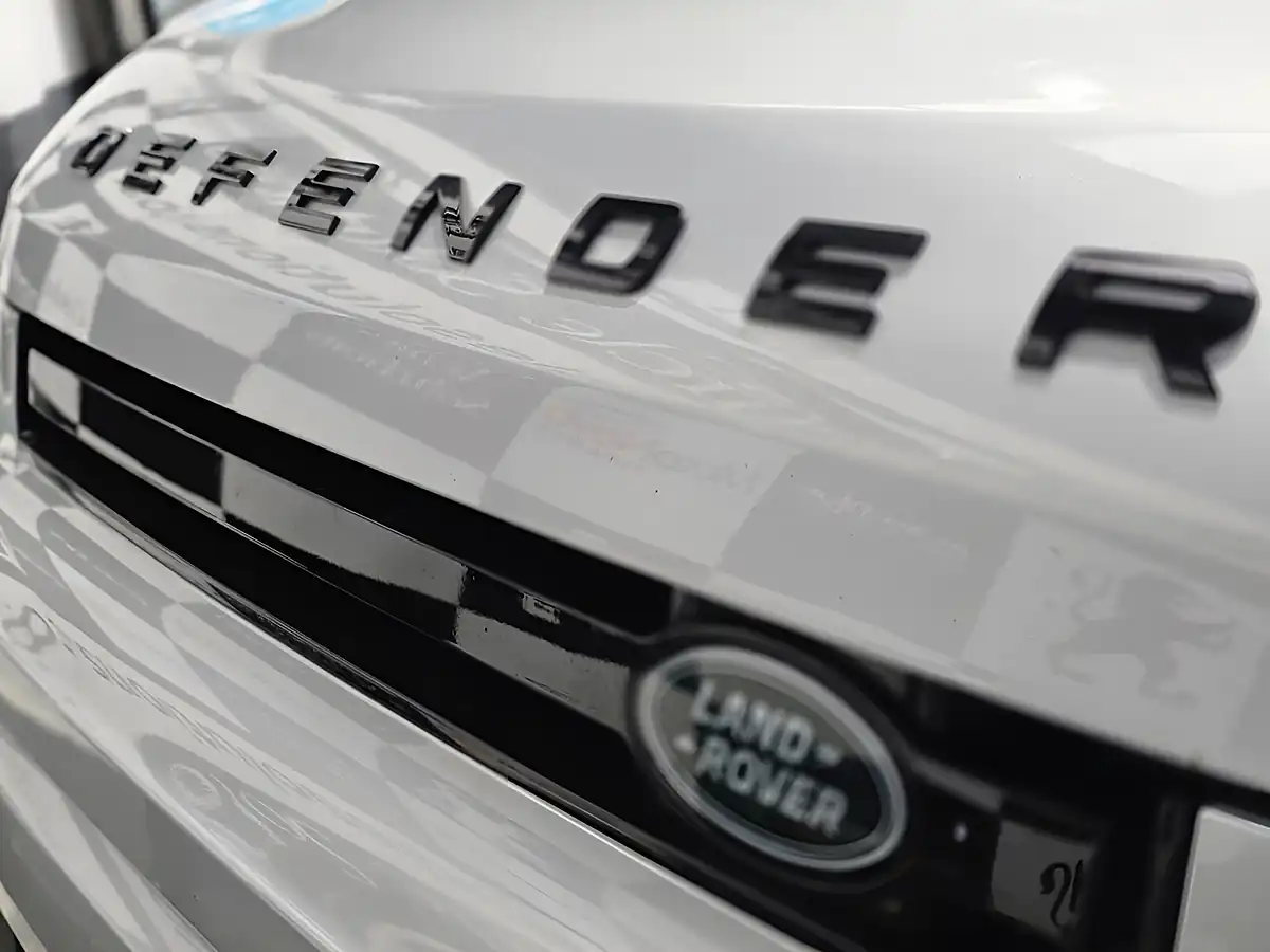 Used 2020 Land Rover Defender First Edition Silver - Interior and Exterior details 15