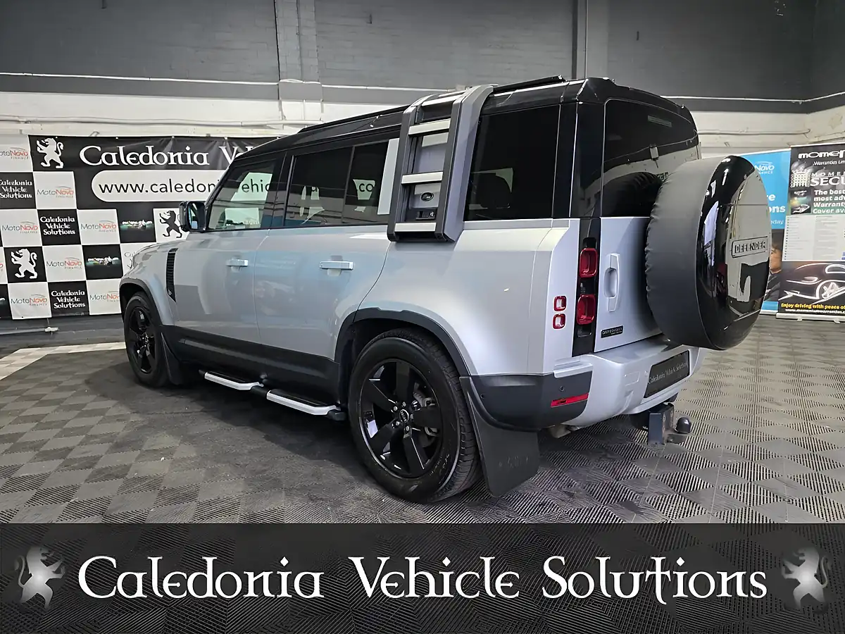 Used 2020 Land Rover Defender First Edition Silver - Interior and Exterior details 3
