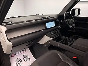 Used 2020 Land Rover Defender Se Black - Interior and Exterior details 10