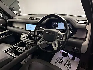 Used 2020 Land Rover Defender Se Black - Interior and Exterior details 4