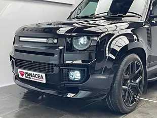 Used 2020 Land Rover Defender Se Black - Interior and Exterior details 8