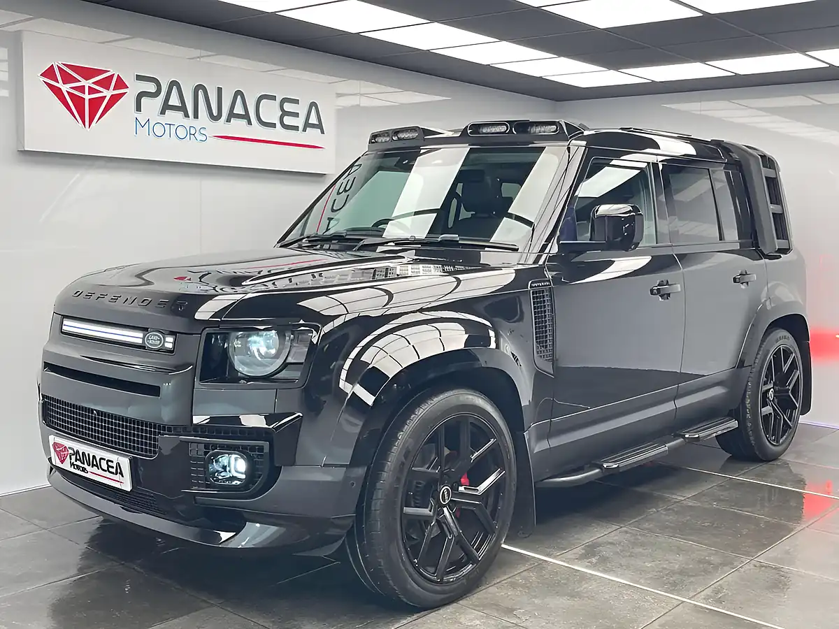 Used 2020 Land Rover Defender Se Black - Interior and Exterior details 9