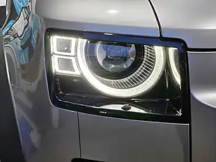 Used 2020 Land Rover Defender Se Grey - Interior and Exterior details 13