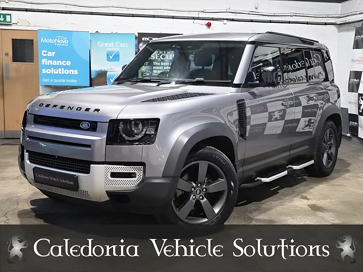 Used 2020 Land Rover Defender Se Grey - Interior and Exterior details 2