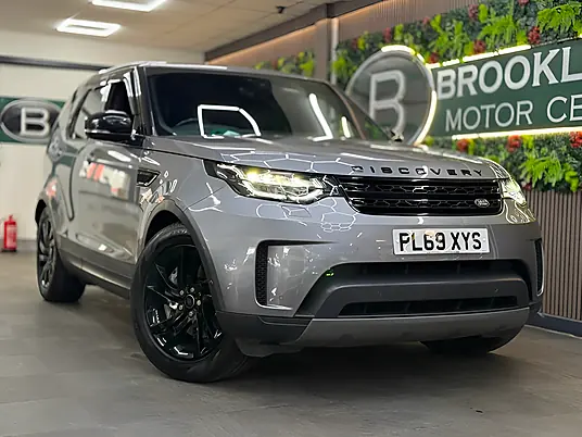 2020 Land Rover Discovery SD6 Commercial SE