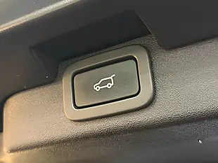 Used 2020 Land Rover Discovery Commercial Se Grey - Interior and Exterior details 20