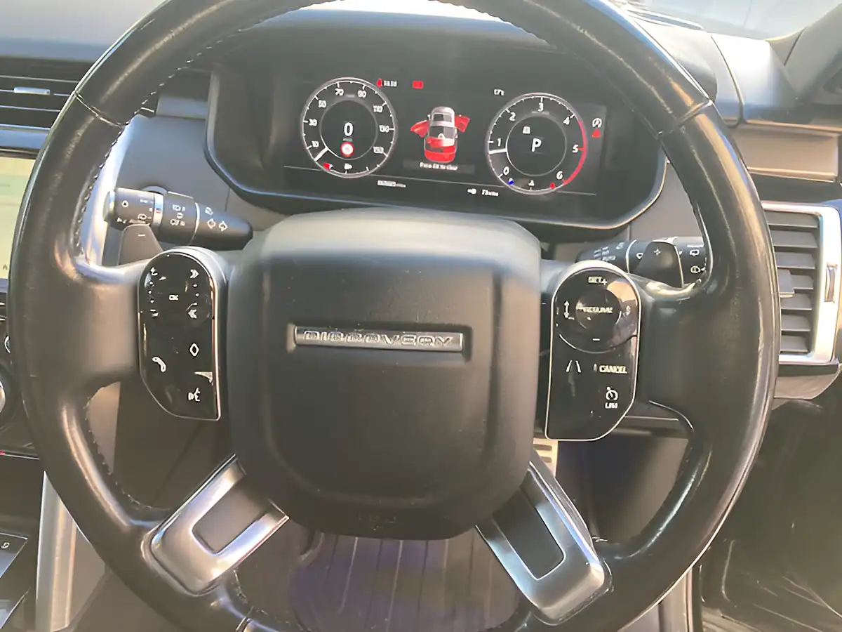 Used 2020 Land Rover Discovery Hse Commercial Black - Interior and Exterior details 12