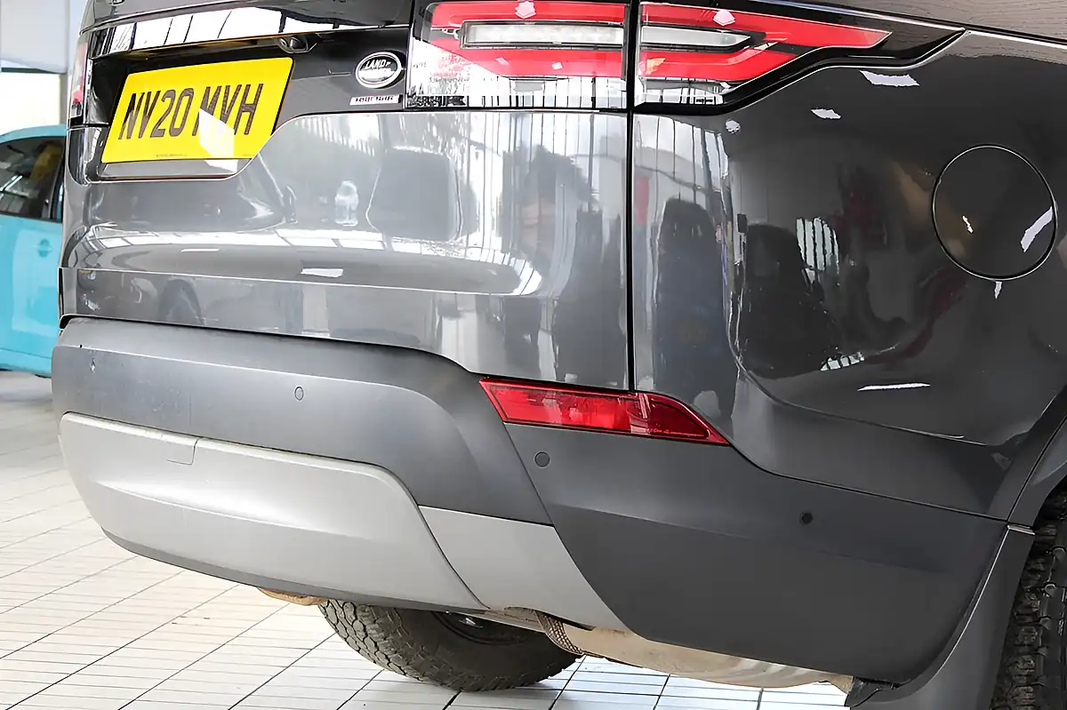 Used 2020 Land Rover Discovery Hse Grey - Interior and Exterior details 14