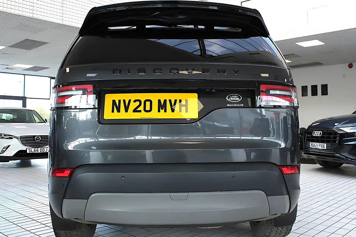 Used 2020 Land Rover Discovery Hse Grey - Interior and Exterior details 17