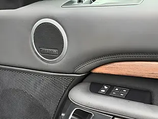 Used 2020 Land Rover Discovery Hse Grey - Interior and Exterior details 14