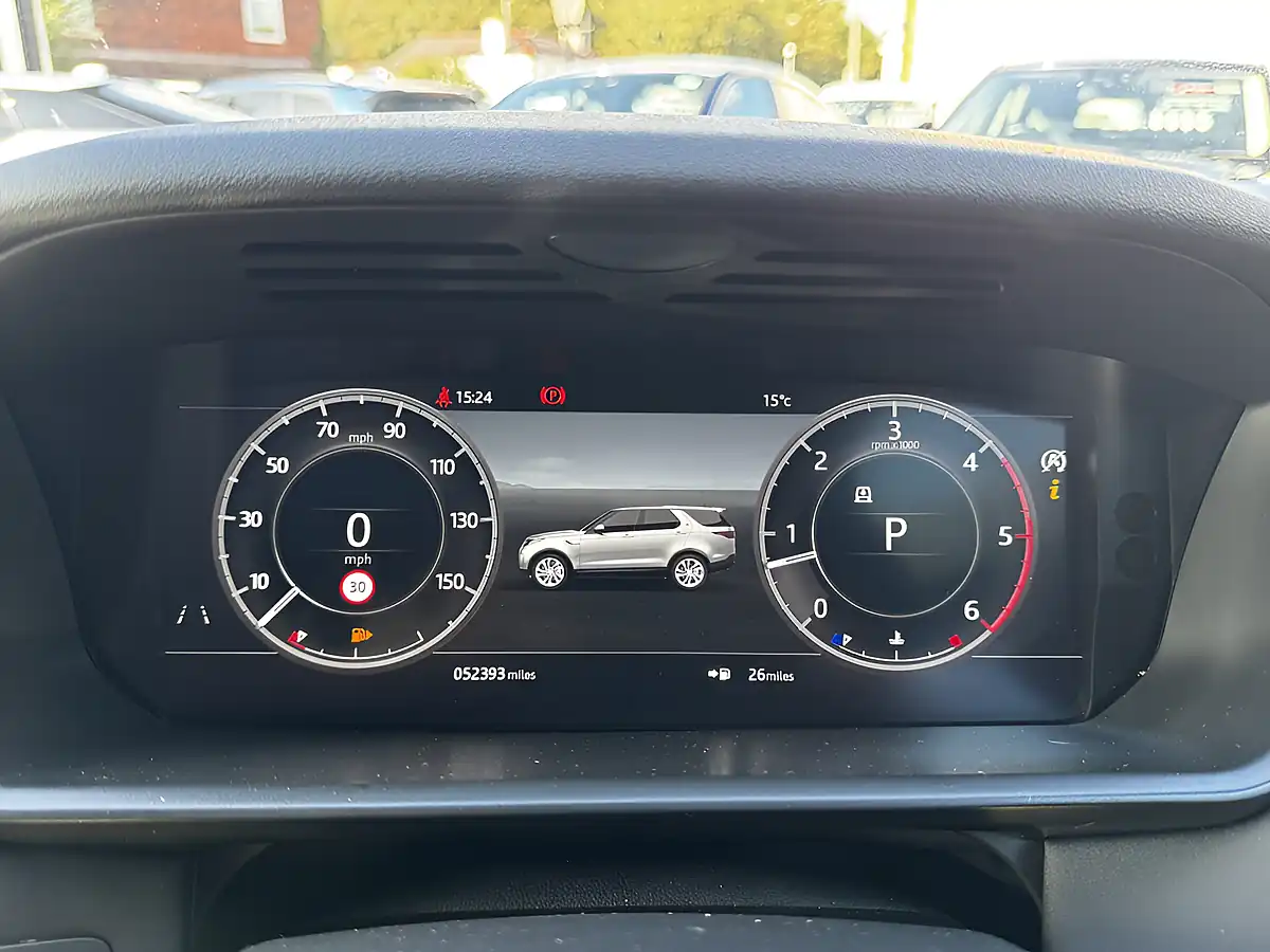 Used 2020 Land Rover Discovery Hse Grey - Interior and Exterior details 14