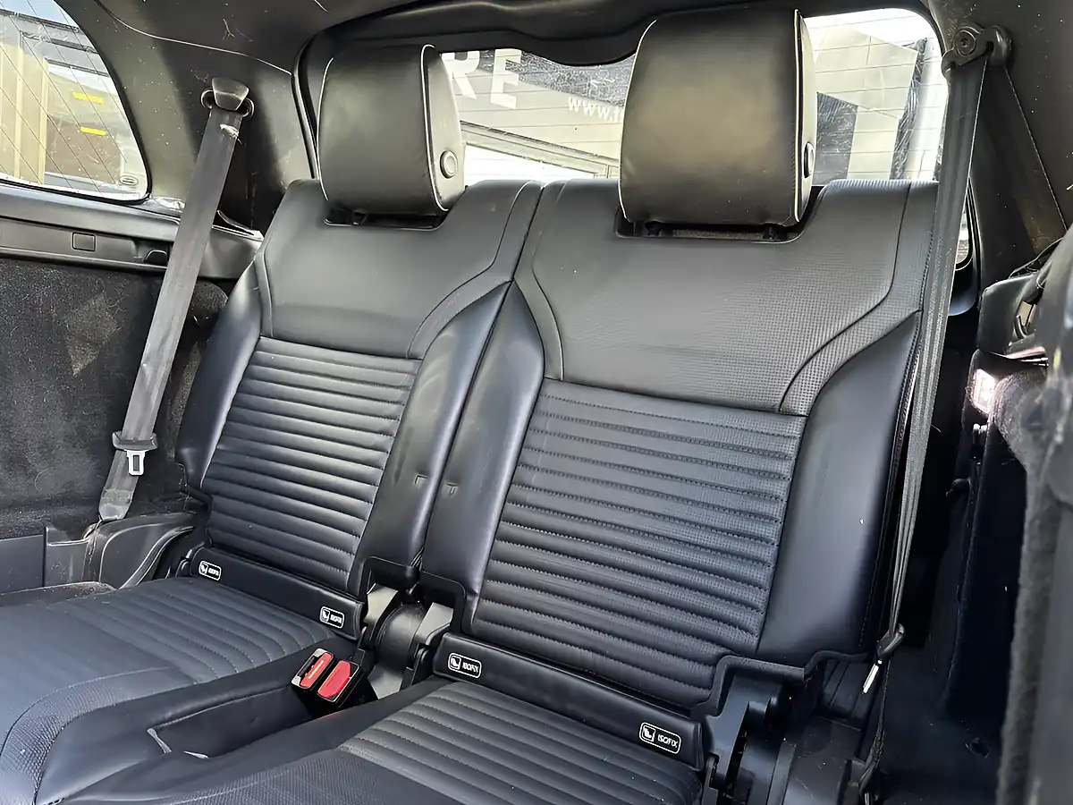 Used 2020 Land Rover Discovery Hse Grey - Interior and Exterior details 18