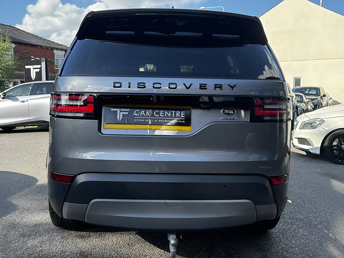 Used 2020 Land Rover Discovery Hse Grey - Interior and Exterior details 7