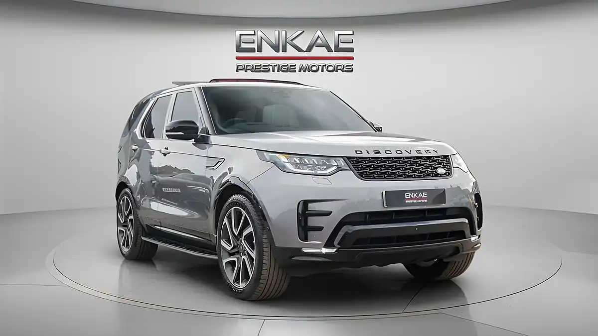 Used 2020 Land Rover Discovery Hse Luxury Grey - Front View