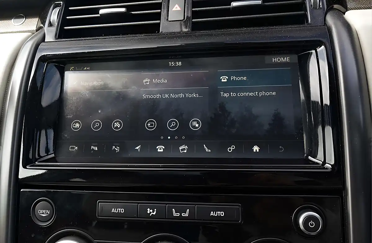 Used 2020 Land Rover Discovery Hse Luxury Grey - Interior and Exterior details 13
