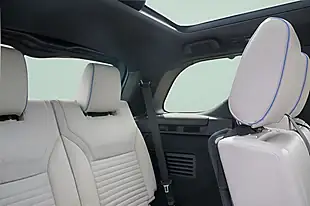 Used 2020 Land Rover Discovery Hse Luxury Grey - Interior and Exterior details 19