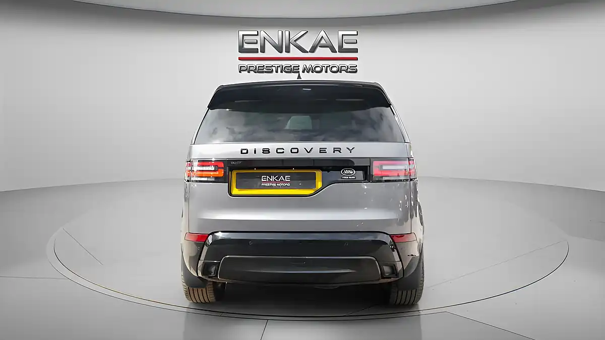 Used 2020 Land Rover Discovery Hse Luxury Grey - Interior and Exterior details 5