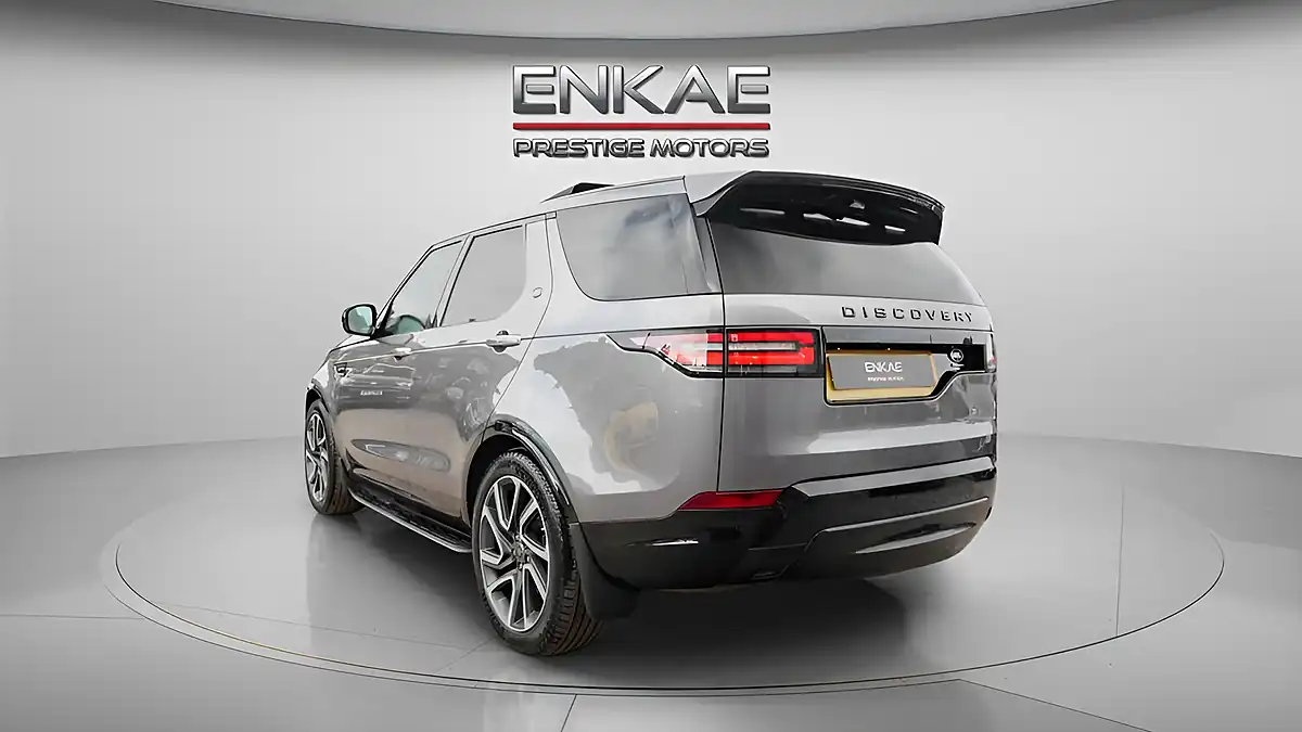 Used 2020 Land Rover Discovery Hse Luxury Grey - Interior and Exterior details 6