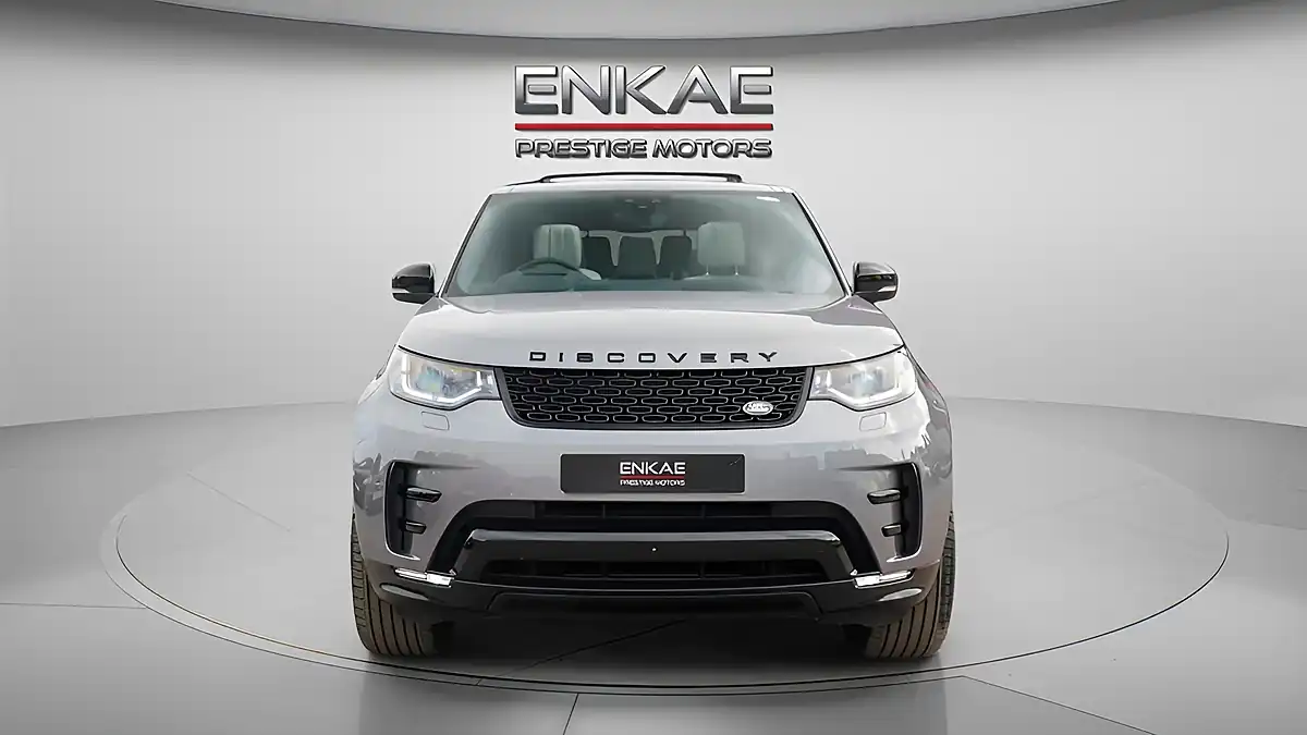 Used 2020 Land Rover Discovery Hse Luxury Grey - Interior and Exterior details 8