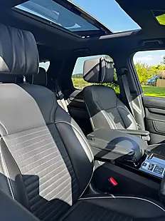 Used 2020 Land Rover Discovery Hse Luxury Silver - Interior and Exterior details 15
