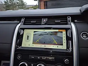 Used 2020 Land Rover Discovery Hse Namib Orange - Interior and Exterior details 12